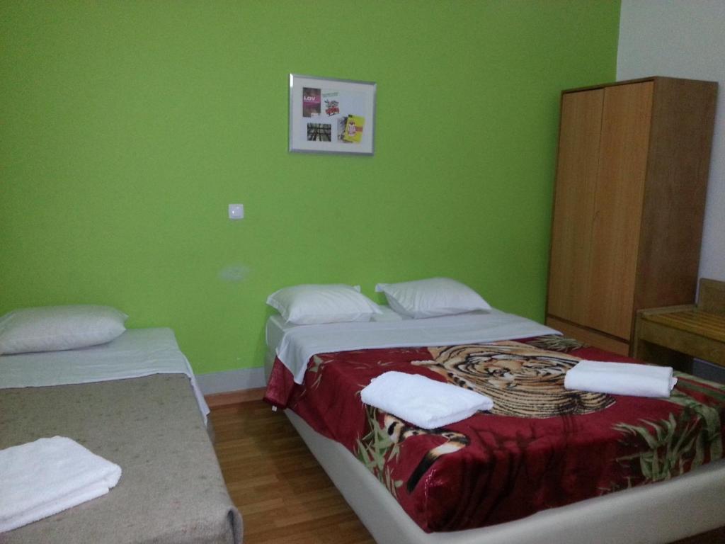 City Centre Anjos Guesthouse Lisbon Room photo